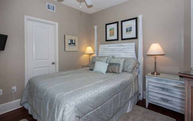 Crb1215 4 Bedroom Condo