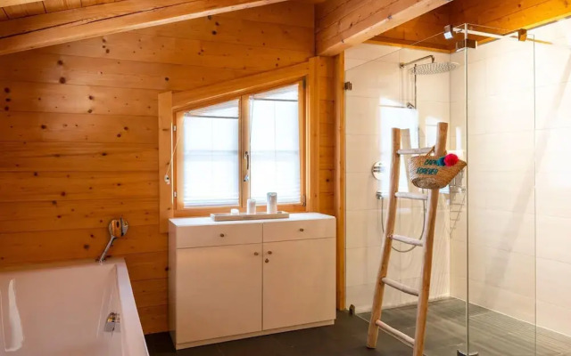 Hideway Chalet Gamsgluck With Pool and Sauna
