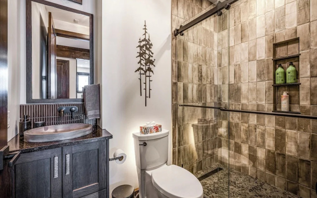 Opulence At Big White