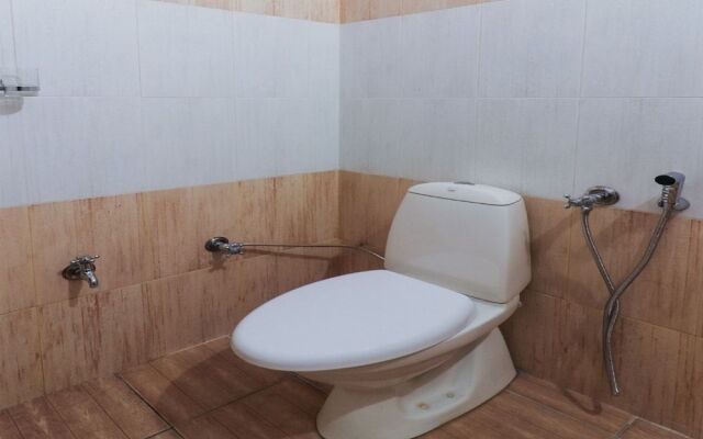 OYO 24733 Milan Garden N Restaurant