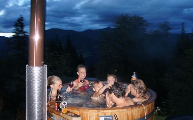 Blue Mountain Hotel