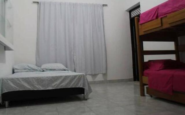 Cande Hostel