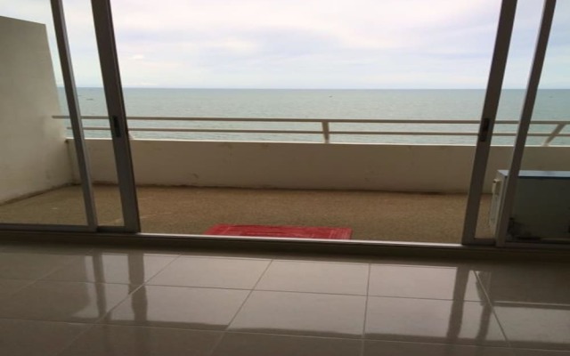 Milford Paradise - No.200