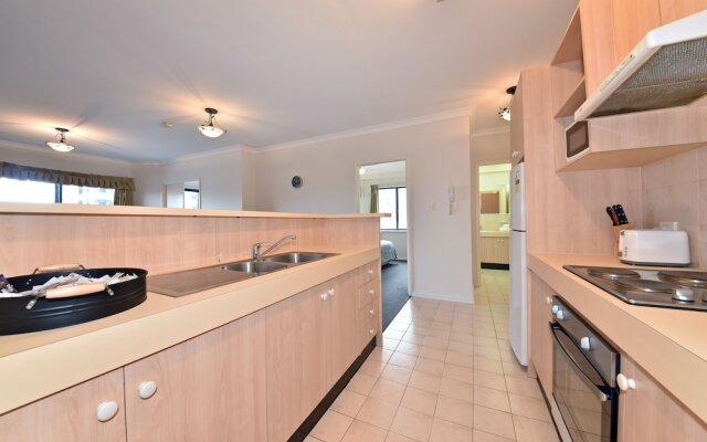 East Perth 2 x 1 Trendy Apartment