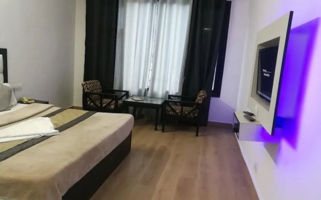 OYO 22664 Hotel Whispering River