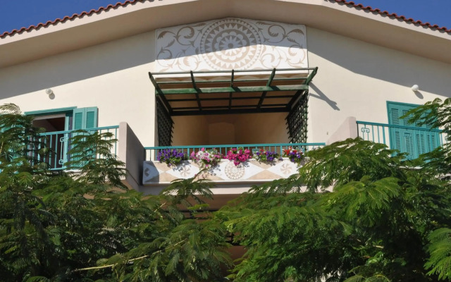 Kyveli Apartments