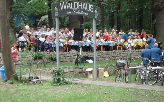 Waldhaus am Lehnitzsee