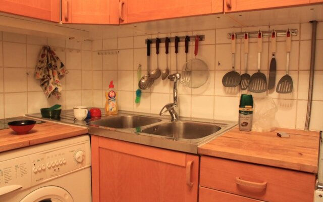 Time Hostel Shabolovskaya