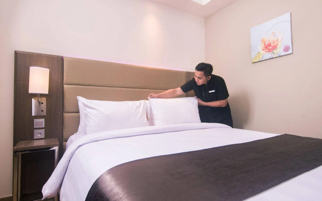 Bigland Hotel & Convention Sentul