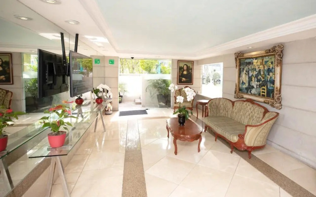 Residence L'heritage Aristóteles 140 by Bluebay