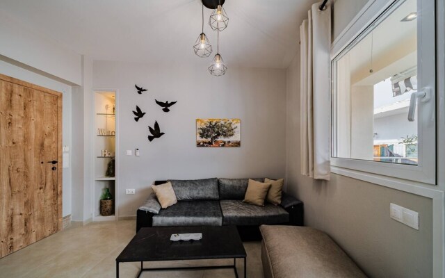 Napoleon Olive Home 2bd 1ba