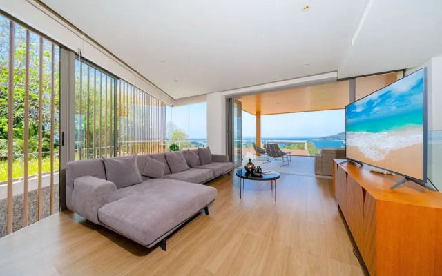 Luxury 2BR Apartment in Bluepoint 82
