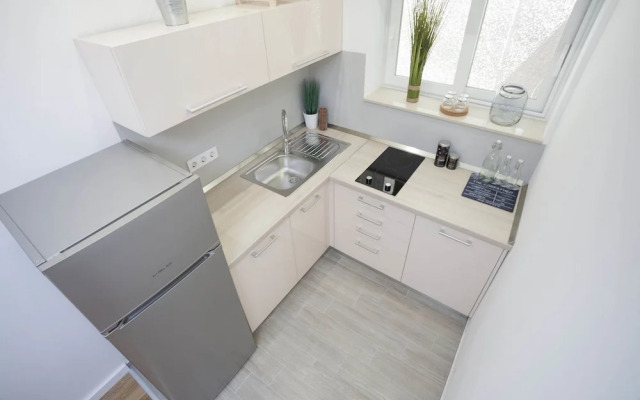 Maja - 50 m From Beach - A2