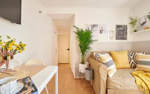 Lisbon Boutique Alfama with Patio 3