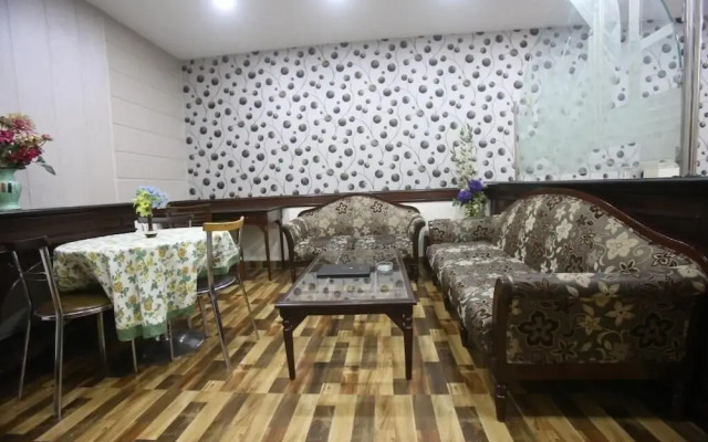 Amar Inn