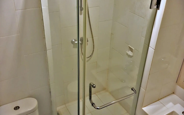N3 Hotel Zainul Arifin
