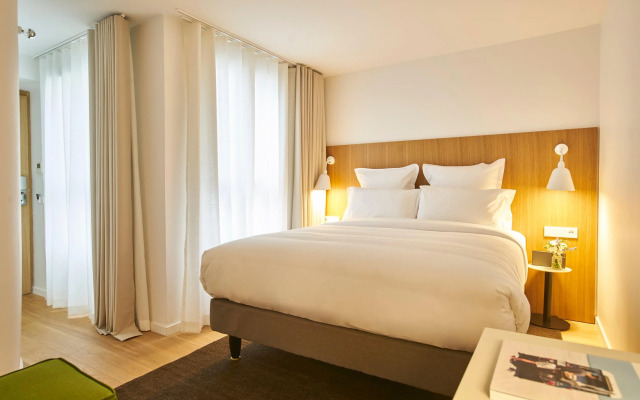 Отель 9Hotel Republique