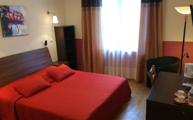 Logis Hôtel Le Chantoiseau