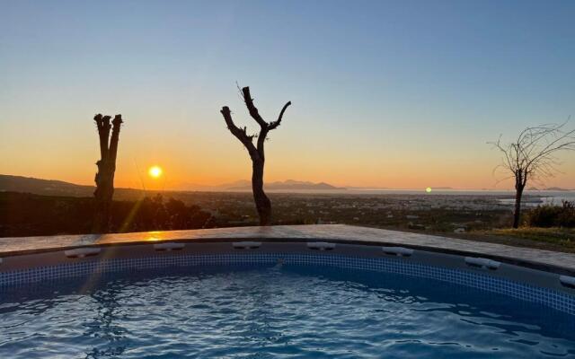 Yorgos, amazing sunset view house