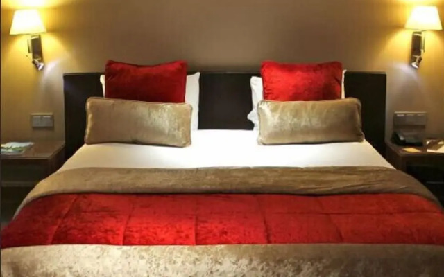 The Emerald Resort, Pune