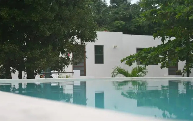 Camp Akumal Vacation Park Bungalows