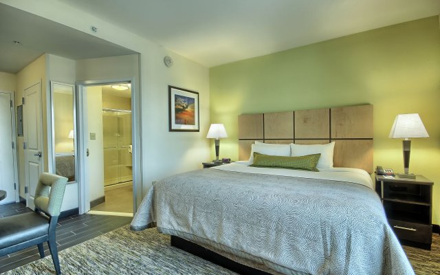 Candlewood Suites Columbus - Grove City, an IHG Hotel