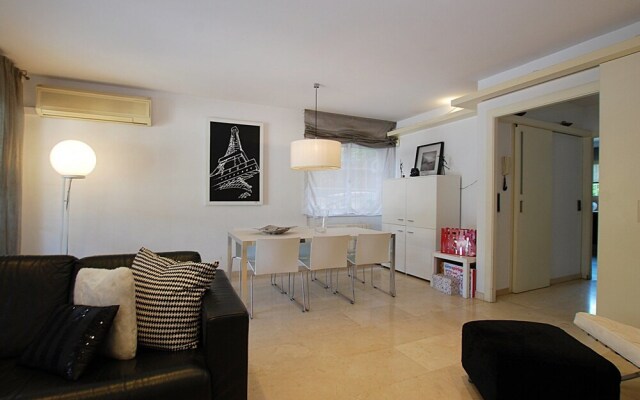 Holidays House