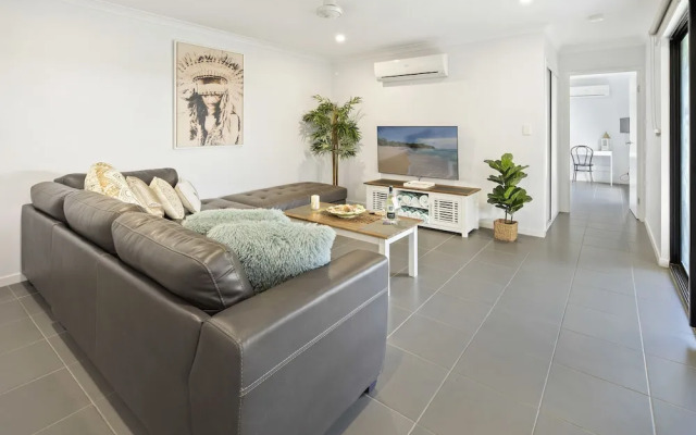 Whitsundays Paradise by the Port