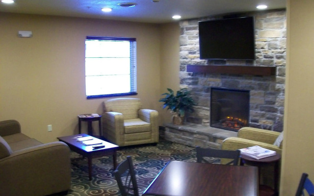Cobblestone Inn & Suites - Ambridge
