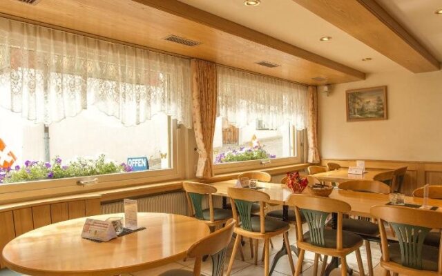 Gasthaus Pension zum Turm