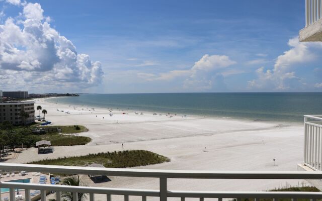 Jamaica Royale - 702 - 2 Br Condo