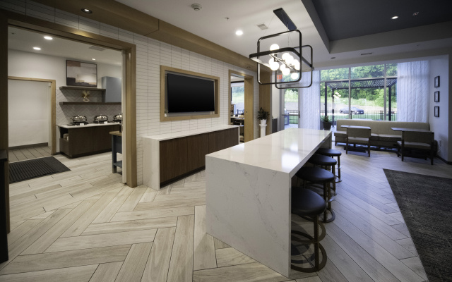 Staybridge Suites Cincinnati East Milford by IHG