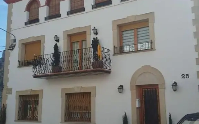 Apartamento a 1a linea Sant Llorenç de Montgai_ WhiteHouse