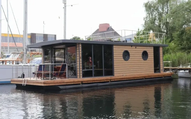 Hausboot Lina, Flensburg