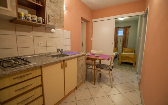Apartments Nada