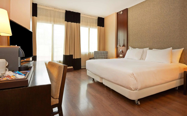 NH Barcelona Eixample