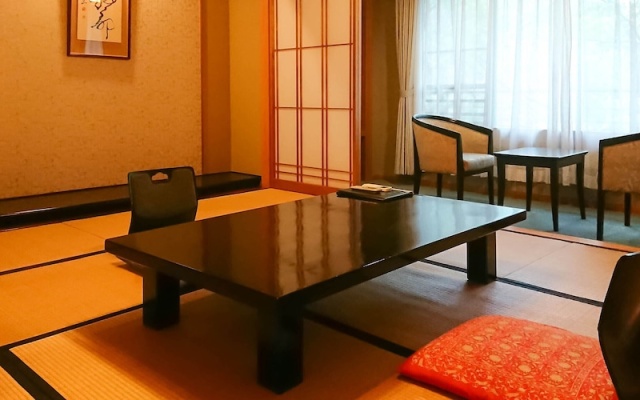 Gyozantei Yamabuki – Guest Rooms – Yamakita