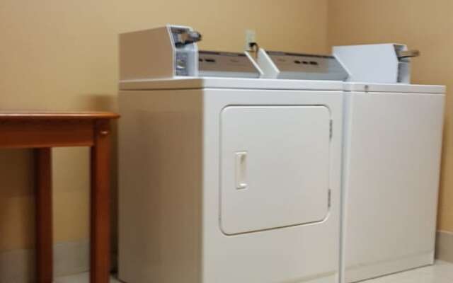 Days Inn & Suites McAlester