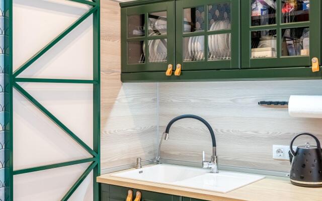 Апартаменты на проспекте Английский 24