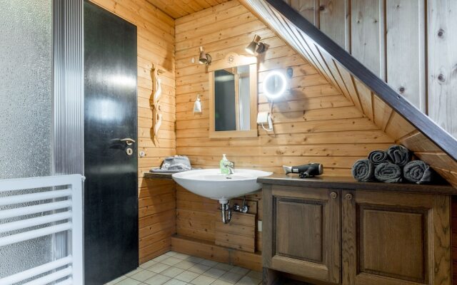 Private Apartment August-Voß-Straße
