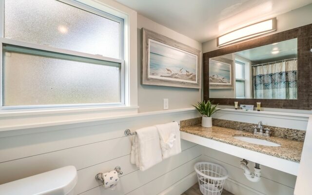 Sandpiper Suite at Driftwood #5