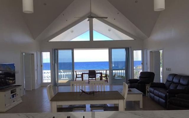 Seaside Beachfront Villas