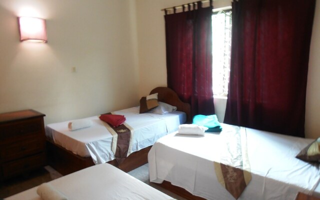 Firefly Guesthouse - The Berlin Angkor