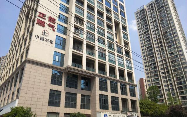 Hanting Hotel Chongqing Hechuan Administration Center
