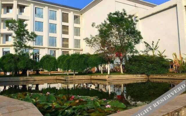 Yijing Garden Resort & Spa Hotel
