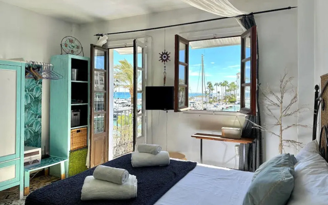 Sea View Loft in La Duquesa Beachfront