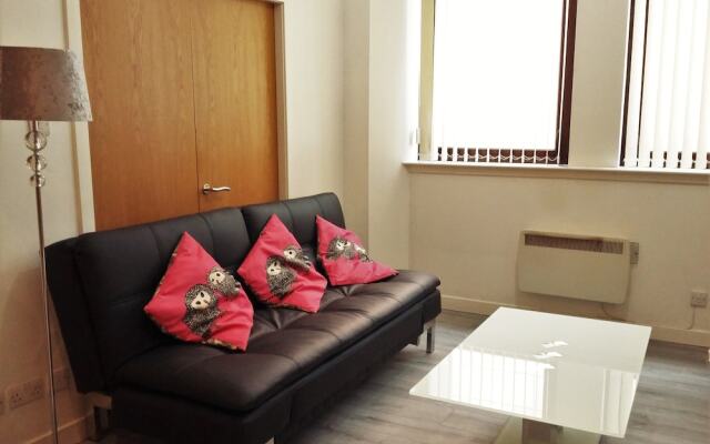 City Centre Apartment Renfrew Chambers