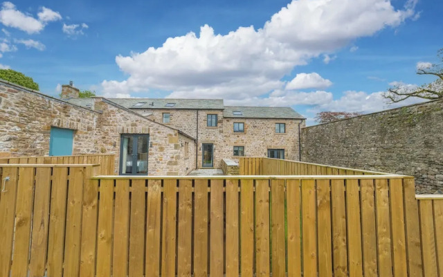 No 2 The Coach House