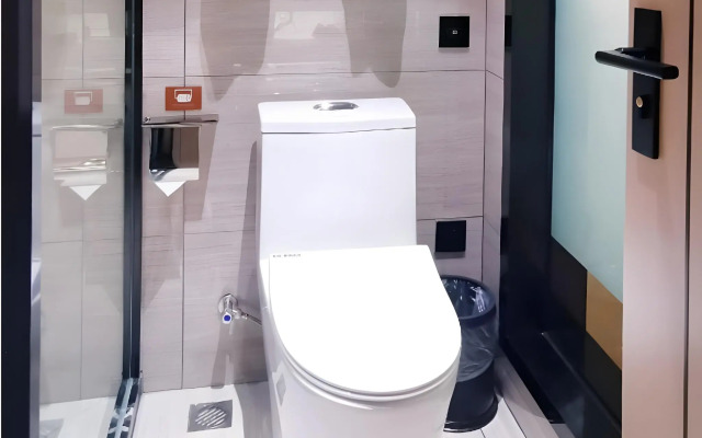 GYA Jurong Yinglun International Hotel