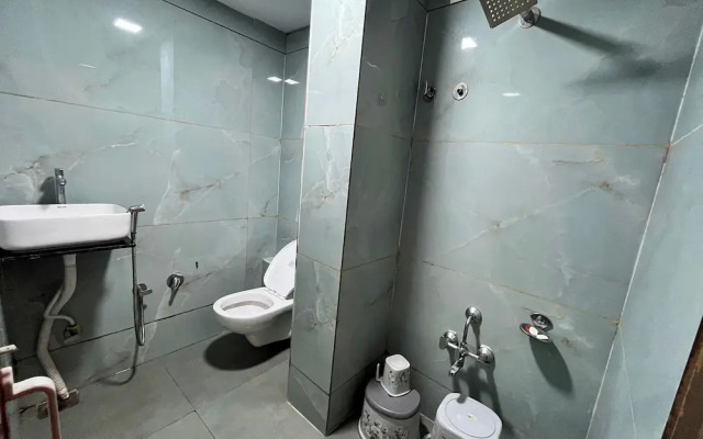 Hotel The Grand Near Maninagar Railway Station Ahmedabad